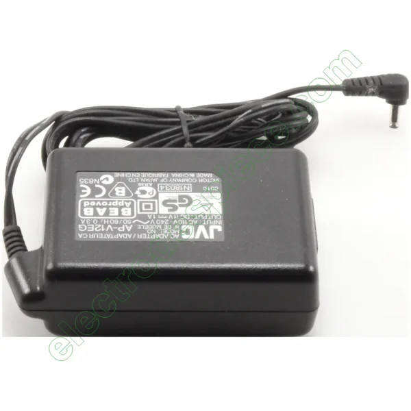 ALIMENTADOR 11V 1A CONECTOR 3,5x1,35