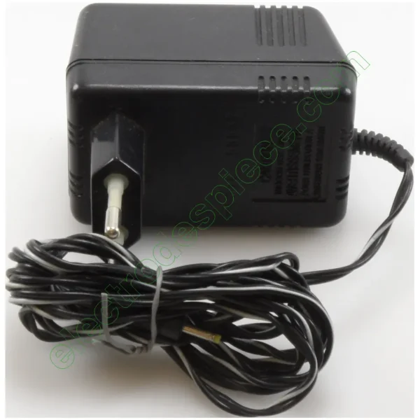 ALIMENTADOR 7V 0,3A CONECTOR 2,5x0,7